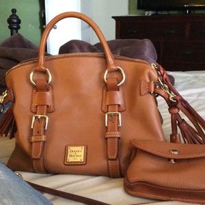 Dooney and Bourke purse