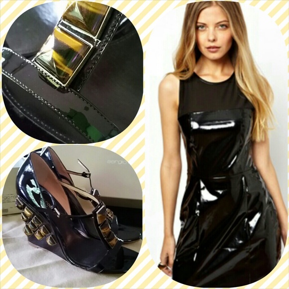 Sergio Rossi Patent Wedge Sandals T Strap