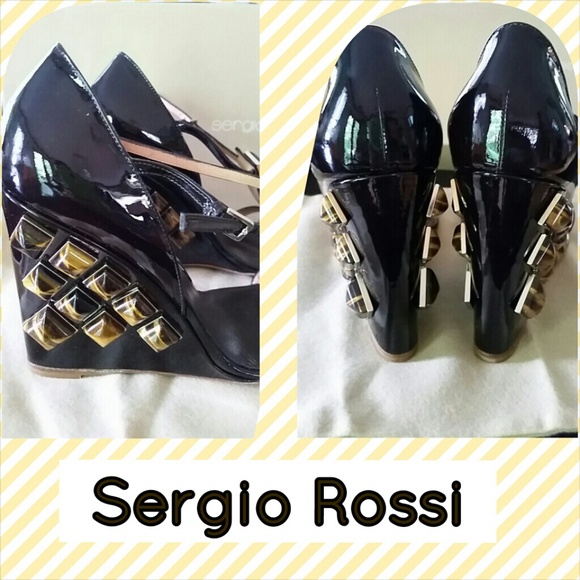 Sergio Rossi Patent Wedge Sandals T Strap