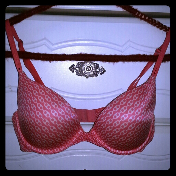 Victoria's secret bra