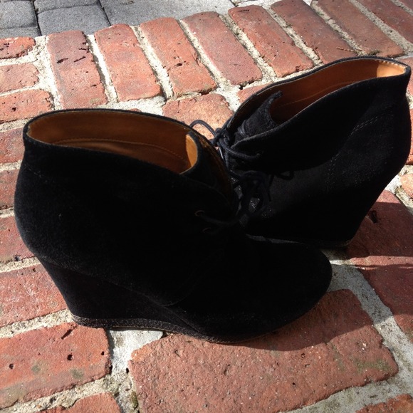 Nine West Velvet Black Booties