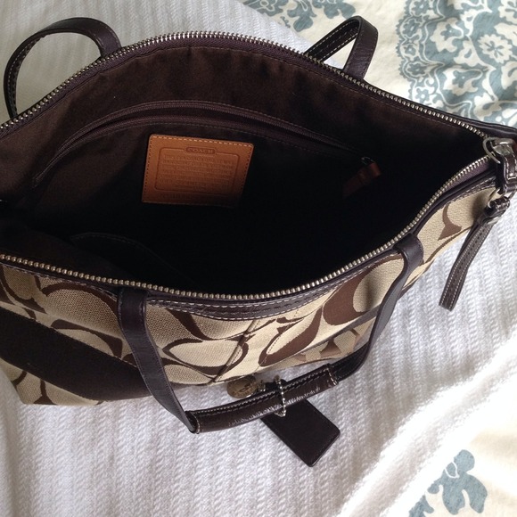 Coach handbag - Picture 3 of 4