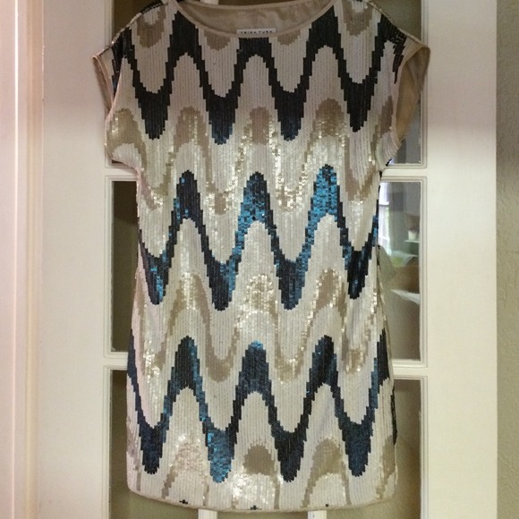 HOLIDAY SALE! TrinaTurk zig zag sequin shift dress