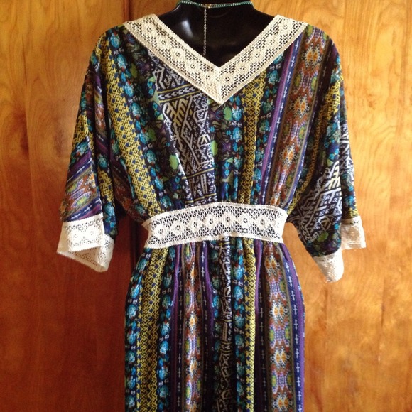 •NWOT• 💙Blue is the Warmest Color💙 - Picture 4 of 4