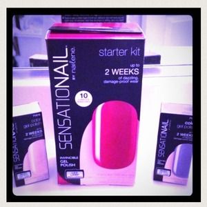 Gel manicure kit bundle.