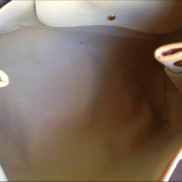 Authentic Louis Vuitton Galliera Pm - Picture 3 of 4