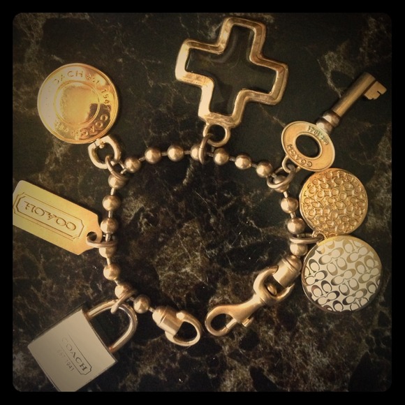 COACH DESIGNER CHARM BRACELET
