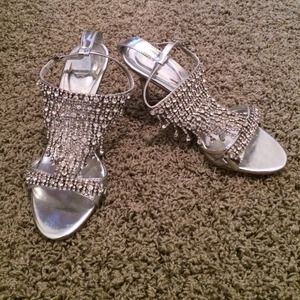 Elegant dressy shoes