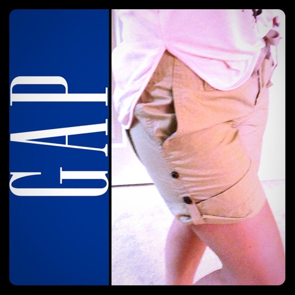 🚫BUNDLED🚫GAP shorts