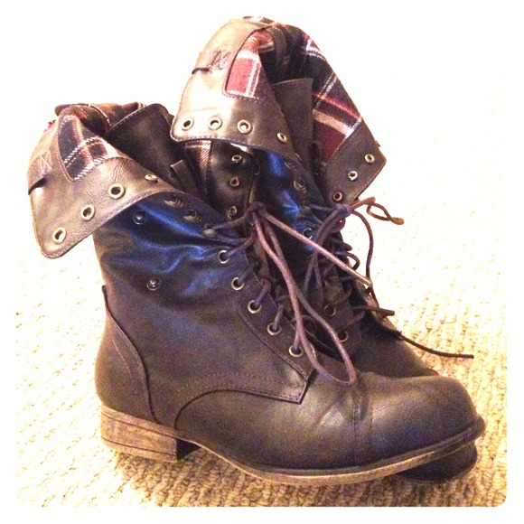Brown combat boots