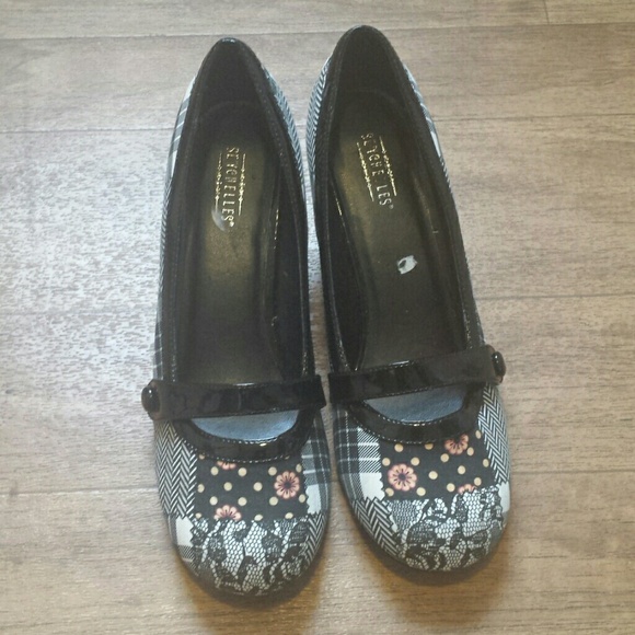 Multi Pattern Semi Mary Jane's