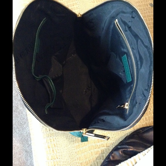 🎉Burberry LL MD Orchard Green Handbag - Picture 4 of 4