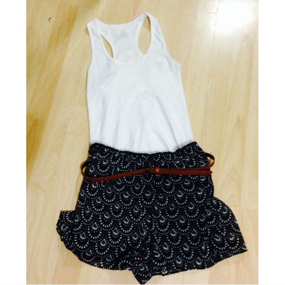 ❌Bundled Shorts - Picture 2 of 4