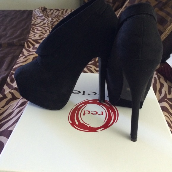 🚫SOLD🚫 Dress booties - Picture 3 of 4