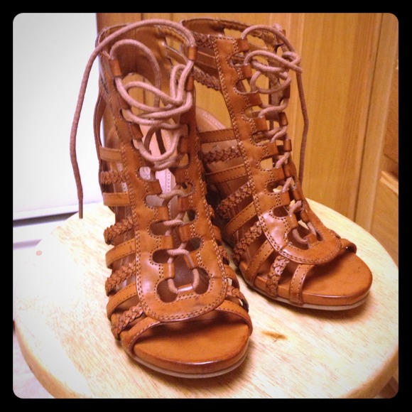 Size 5 wedge