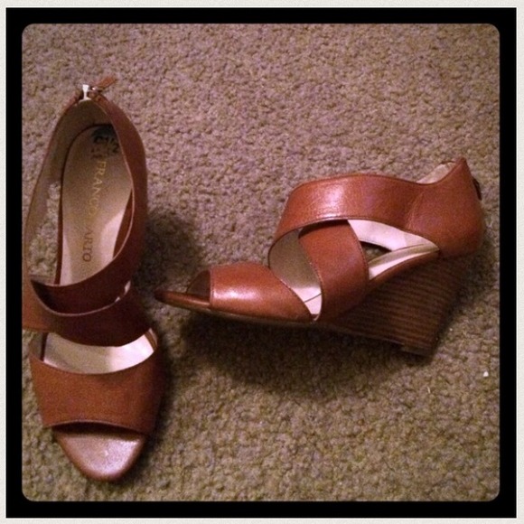 Shoe and brow bundle