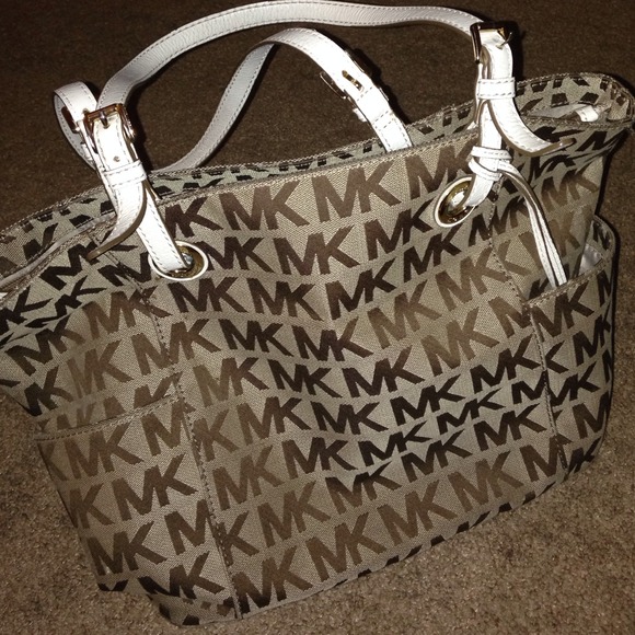 Michael Kors tote