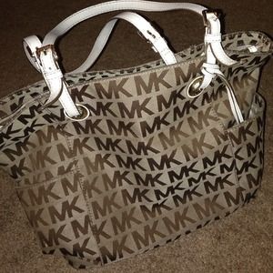 Michael Kors tote