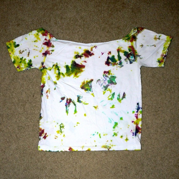 Off-the-shoulder TieDye Top