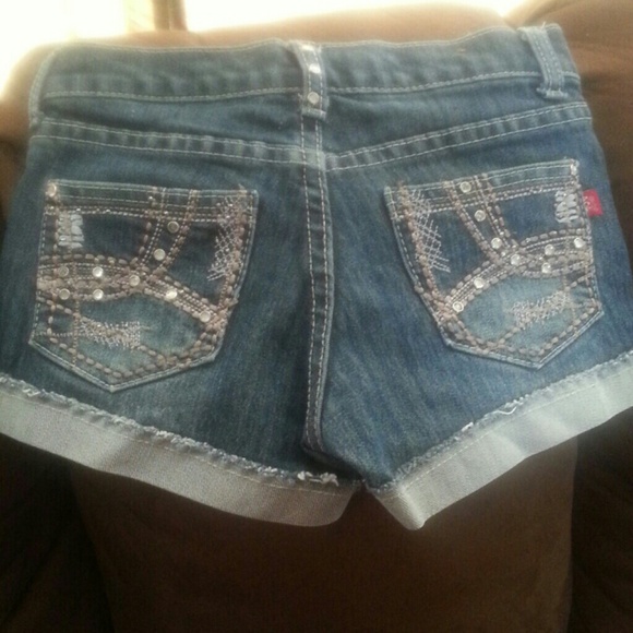 Shorts - Picture 2 of 2