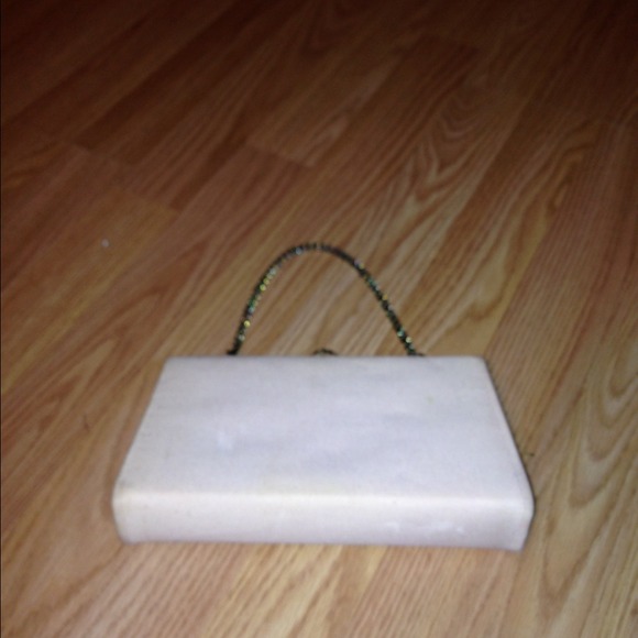 Beige clutch