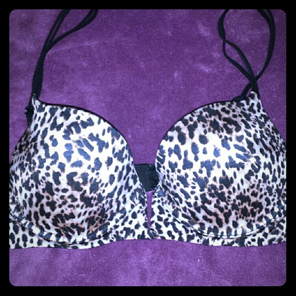 REDUCED!! Victoria's Secret  very sexy push up