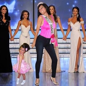 "Miss Best Jeans" Beauty Winner