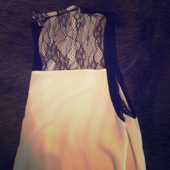 REDUCED! White poly top w/ black lace trim