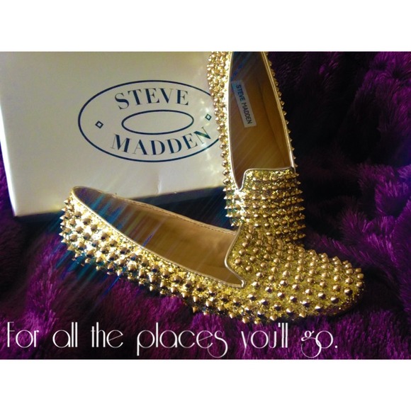 Steve Madden Studlyy Gold Flats