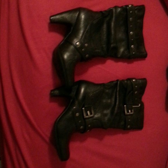 Black White Mountain mid calf boots Size 7