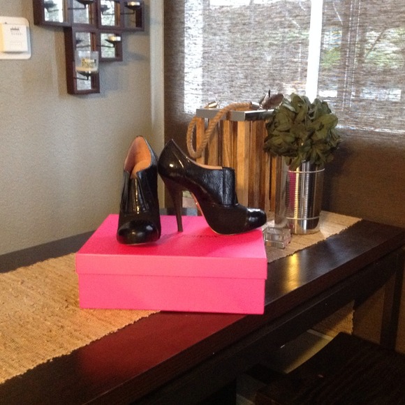 Betsey Johnson Oxford Heels