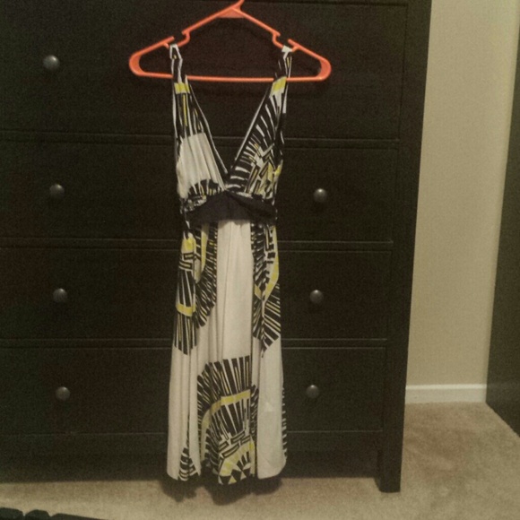 Yellow and blue sunburst pattern sun dress