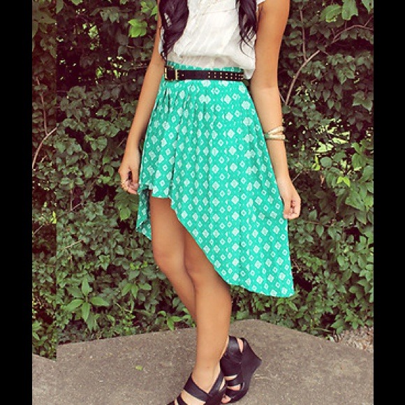 Skirts - Green patterned high-low skirt Skirts - Green patterned high-low skirt