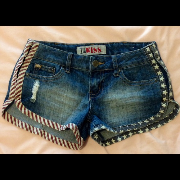 1st Kiss American Flag Trim Dolphin-Style Shorts