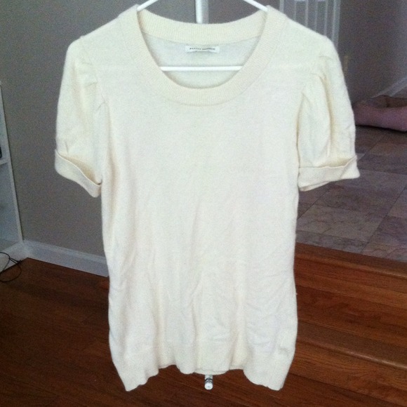 ❌SOLD❌ Cream Sweater