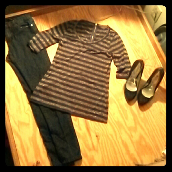 Navy and gold striped top. - Picture 1 of 4