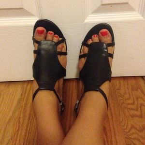 Black sandals
