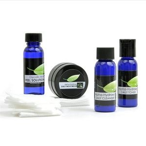 New sealed at home 30% glycolic peel kit