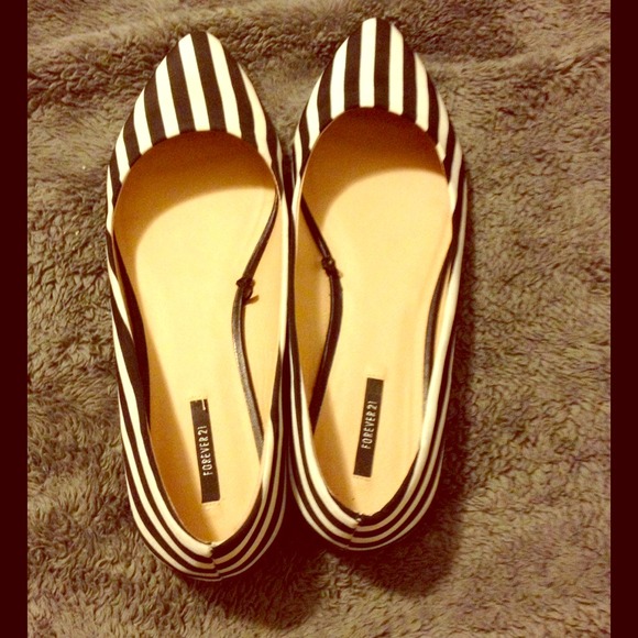 Forever 21 Shoes - Black and white striped pointed toe flats