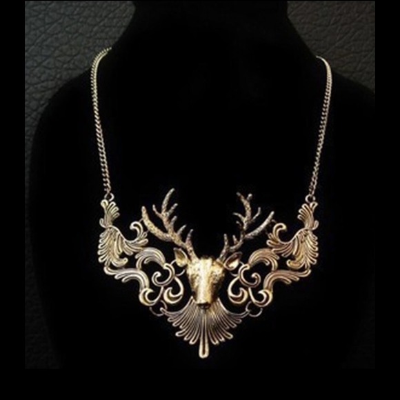 ⭐️✂️💸DEER HEAD FASHION RETRO BRONZE NECKLACE ⭐️