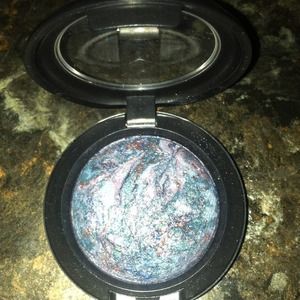 Mac mineralize eyeshadow authentic