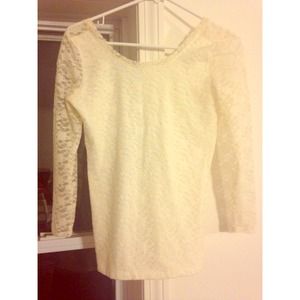 Ivory Lace Quarter Sleeved top