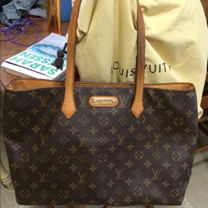 🌸Retired Loius Vuittion Wilkshire MM handbag🌸