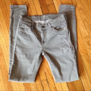 SOLD 7 For All Mankind light grey skinny jeans