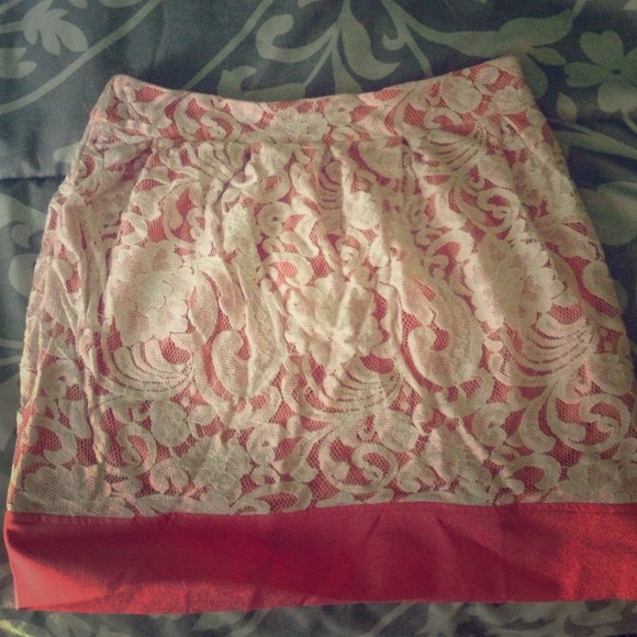 White lace coral skirt