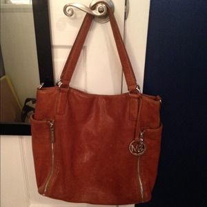 ON HOLD FOR @alexa1987 Michael Kors Leather Purse