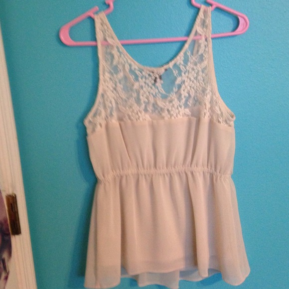Forever 21 beige top - Picture 2 of 2