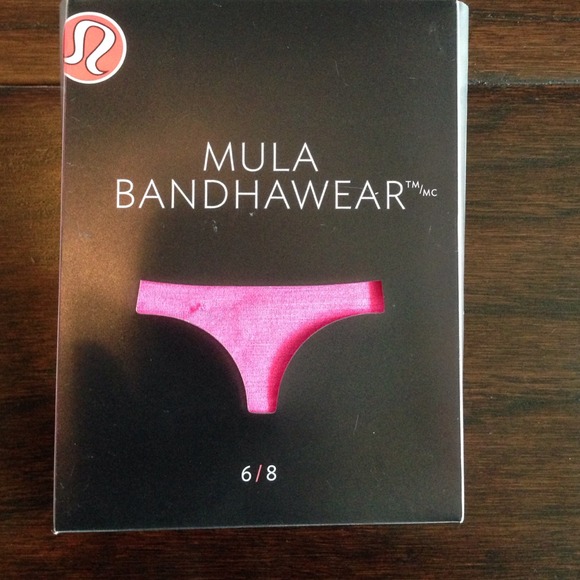Lululemon mula bandhawear pink thing size 6/8 M