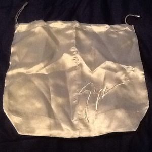 Giuseppe Zanotti Dust Bag with shine divider.