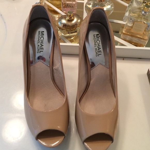 Michael kors heels